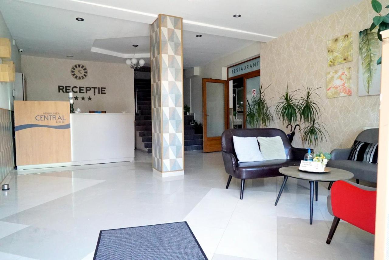 Pensiunea Central Reghin Extérieur photo